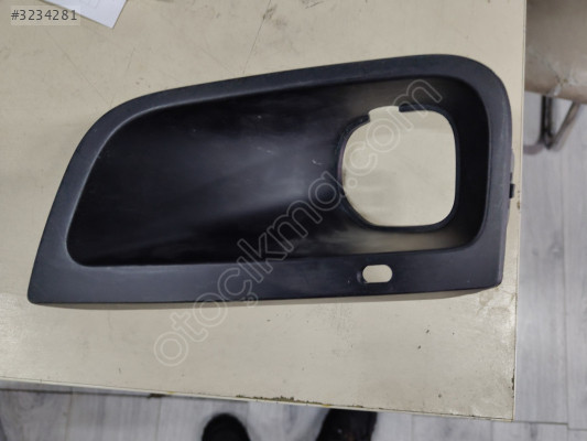 Peugeot rifter sol sis çerçevesi