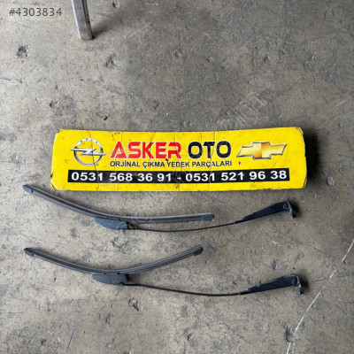 Astra f sağ silecek kolu