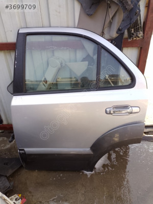 Kia Sorento sol arka kapı