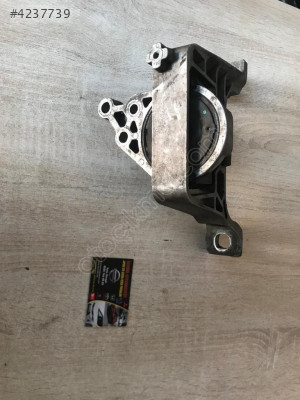 Mazda 3 Orjinal Hatasız Üst Motor Kulağı 2003-2009