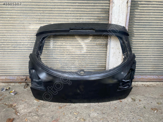 MEGANE 3 BAGAJ KAPAĞI ORİJİNAL ÇIKMA