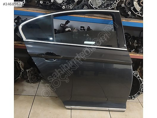 VOLKSWAGEN PASSAT B8.5 SAĞ ARKA KAPI ÇIKMA KONUK OTO 05366077016