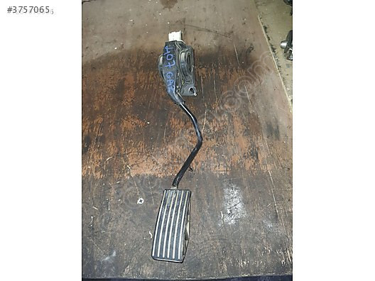 PEUGEOT PEJO 407 GAZ PEDALI PEDAL SETİ FREN DEBRİYAJ PEDALI