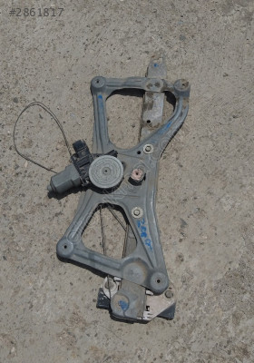 Honda Civic FD6 Sağ Ön Cam Krikosu Çıkma Parça