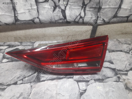 Audi A3 Sedan 2016-2020 Sağ Arka Bağaj Stopu Orjinal Çıkma