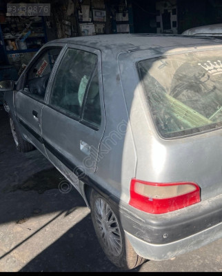 Citroen Saxo  sol arka kapı