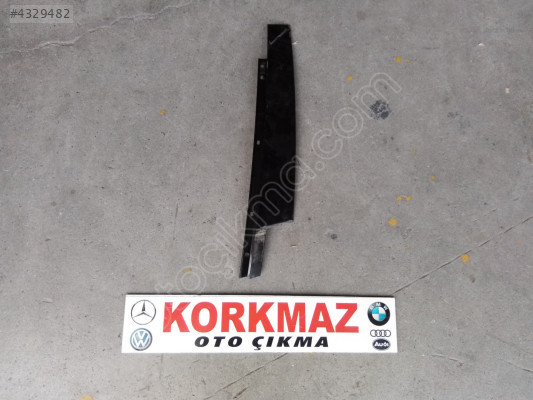 BMW 318 320 325 330 E90 SOL ÖN KAPI DİREK KAPLAMASI
