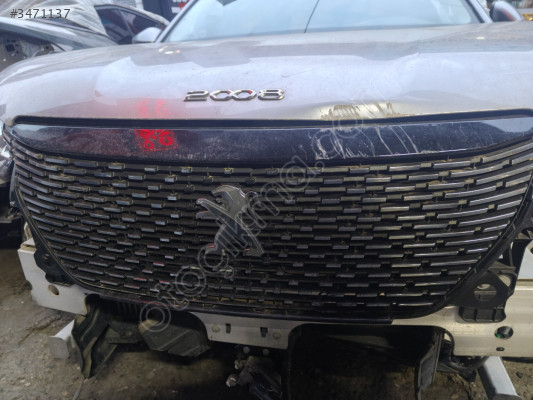 Peugeot 2008 SUV ön panjur