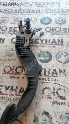 Opel astra debriyaj pedalı