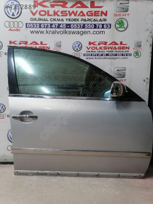 Volkswagen Passat B5 Sağ Ön Kapı Dolu gri Renk Çıkma