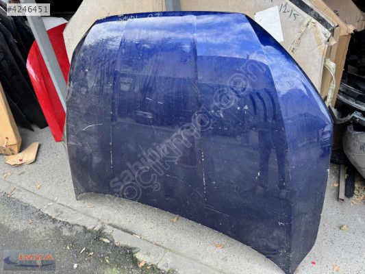 AUDİ A3 ÖN KAPUT ORİJİNAL ÇIKMA 2021-2024