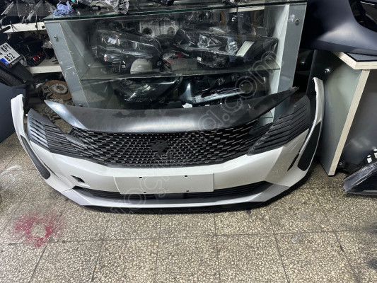 Peugeot 3008 ön tampon hatasız orijinal