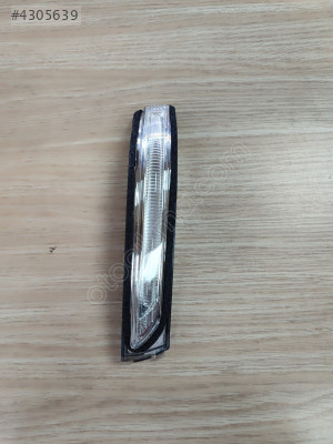 AYNA SİNYALİ SPORTAGE 17-19 SOL