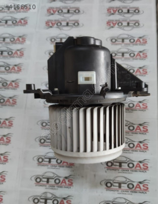 PEUGEOT 3008 2019 KALORİFER FAN MOTORU 5P1300000