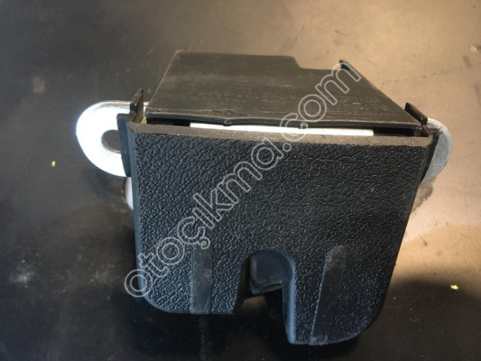 Vw Caddy 2015- Bagaj Kilidi Orjinal 2K5827505C - 2K5827505E