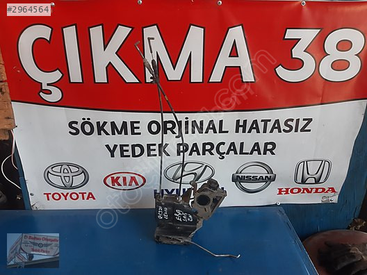 Accent Era Sağ Ön Kapı Kilit Orjinal Sökme 2006-2012 81320-1E000