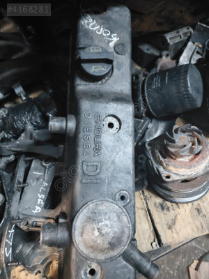 Ford connet 75lik motor üst kapak orijinal çıkma alkal otomotiv