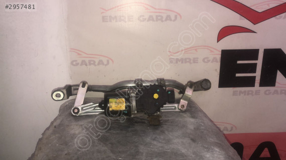 288004542R Clio 4 Silecek Motoru Ve Mekanizması (13-20)