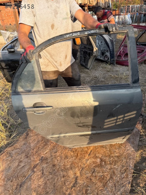 Toyota Corolla 2002-2007 sedan sağ arka kapı Orjinal