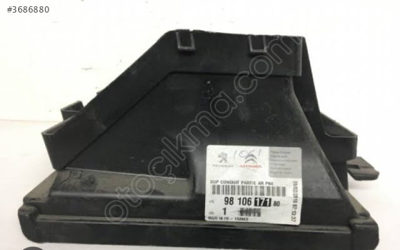Peugeot 3008 hava giriş çerçevesi 9810617180
