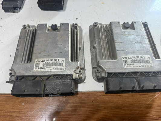 2015-19 VW PASSAT MOTOR BEYNİ 04L907309R ORJ ÇIKMA