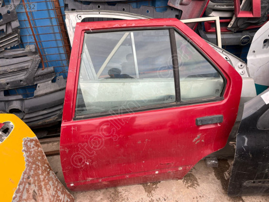 OTO CEM DEN ÇIKMA RENAULT 19 SOL ARKA KAPI