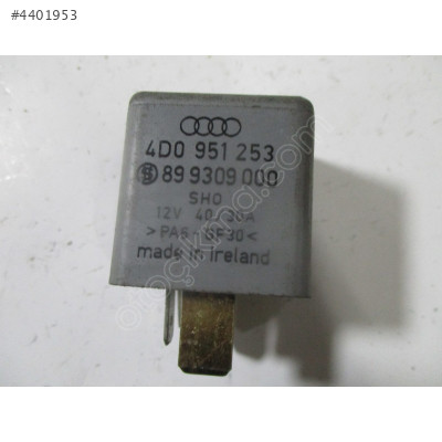 Volkswagen Audi Seat Skoda Yakıt Pompa Rölesi 4D0951253