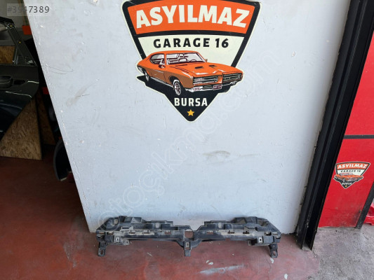 PUNTO EVO RADYATÖR ÜST ÖN PANEL ORJİNAL