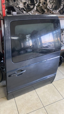 MERCEDES VANEO SOL ARKA KAPI