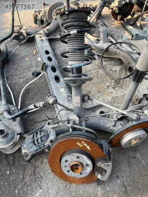 VW TAİGO TAŞIYICI SAĞ ÖN 1.0 2023 OTO FEDAİ