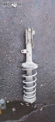 Toyota carina sol arka amortisör dolu