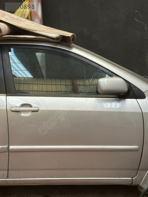 Toyota Corolla Sag Ön Kapi Hatasız Giri