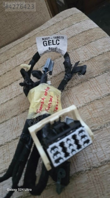 NX6T-148079 FOCUS 4 ORTA KONSOL KABLO DEMETİ