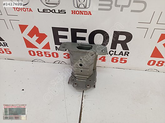 TOYOTA COROLLA SOL ÖN TAMPON DEMİRİ AYAĞI ÇIKMA 2019-2024