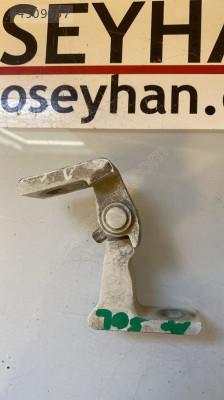 8K0831401H volkswagen jetta 2012 arka sol kapı alt üst menteşesi