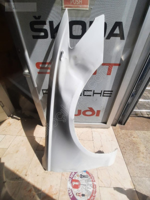 AUDİ A6 SAĞ ÖN ÇAMURLUK