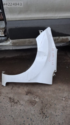 FORD FİESTA SOL ÖN ÇAMURLUK ÇIKMA ORJİNAL