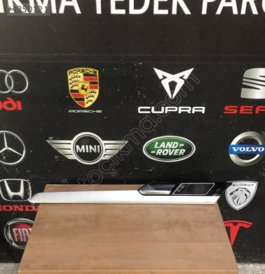 3G1837113H VW PASSAT B8 SOL ÖN KAPI ÇITASI