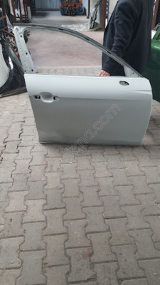 AUDİ A4 2021-2024 SAĞ  ÖN KAPI SEFALILAR OTO CIKMA