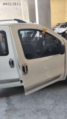 FİAT FİORINO SAĞ ÖN KAPI