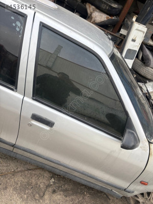Renault 19 Europa sağ ön kapı