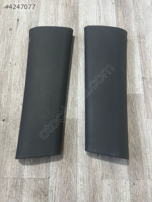 WOLKSWAGEN CADDY SAĞ SOL ORTA DİREK KAPLAMASI  2K0867292