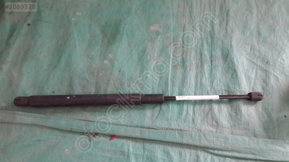Mercedes C 205 KAPUT HİDROLİĞİ SAĞ A2059800164