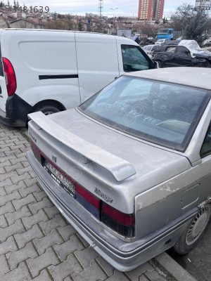 RENAULT R21 MANAGER ARKA BAGAJ KAPAĞI HATASIZ