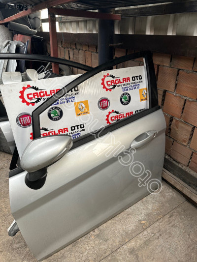Ford fiesta sol ön kapı