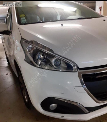 Peugeot 208 ön taban sacı kirişi sol 9823760880