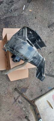 Mazda familia kalorifer motoru ve kutusu