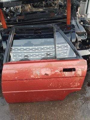 Renault 19 sol arka kapı