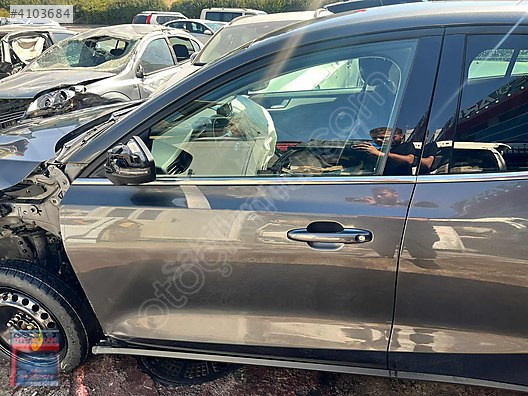 FORD FOCUS 4 SOL ÖN KAPI ORİJİNAL ÇIKMA HATASIZ