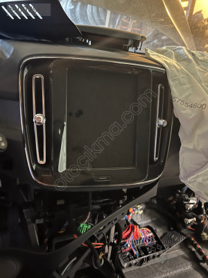 SADECE WHATSAPTAN ULAŞIN ! VOLVO XC40 EKRAN